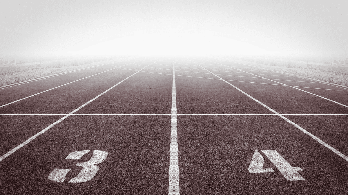 Running track with number 3 and 4 lanes. How to lose 30 pounds in a month. 