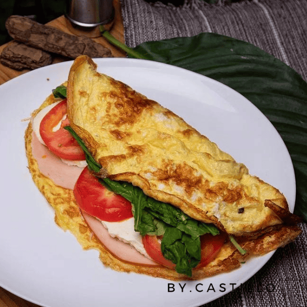 A picture of a lazy keto egg omelet